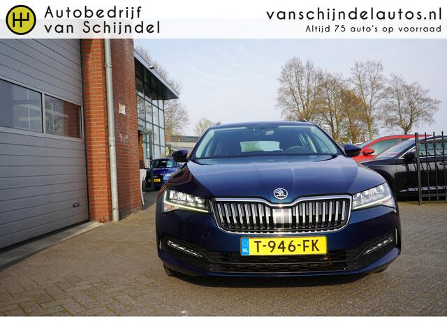 Skoda SUPERB Combi 1.5 TSI ACT 150PK BUSINESS EDITION ORIGINEEL NL DEALER ONDERHOUDEN NAVIGATIE ANDROID-APPLECARPLAY ECC AIRCO CRUISECONTROL BLUETOOTH PARKEERSENSOREN LMV KEYLESS 4X ELECTR.RAMEN-SPIEGELS
