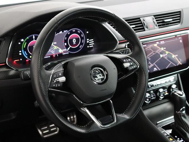 Skoda SUPERB Combi 1.4 TSI iV Sportline Business | Trekhaak | ACC | Camera | Elektrisch Panoramadak!