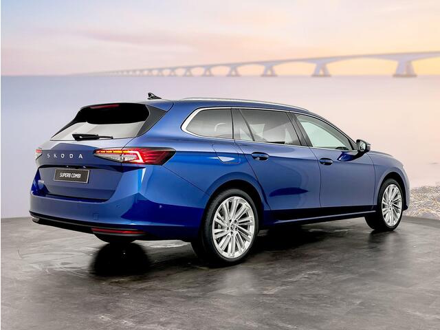 Skoda SUPERB Combi 1.5 TSI MHEV First Edition DSG7 150pk Panoramadak