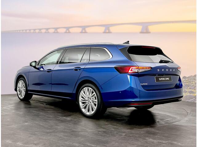 Skoda SUPERB Combi 1.5 TSI MHEV First Edition DSG7 150pk Panoramadak