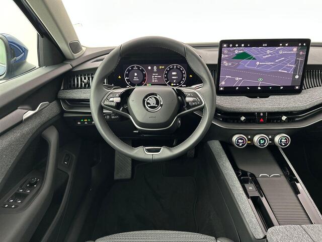 Skoda SUPERB Combi 1.5 TSI MHEV First Edition DSG7 150pk Panoramadak