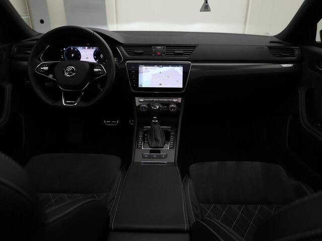 Skoda SUPERB 1.4TSI iV 160kW/218PK Sportline DSG · Panoramadak · Trekhaak · 360°Camera + Parkeersensoren