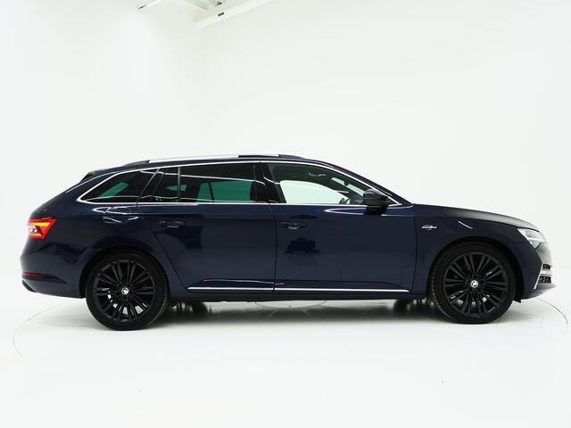 Skoda SUPERB Combi 1.4 TSI iV Laurin & Klement | Panoramadak | Canton | Trekhaak | Leder | 360 | Keyless | Adaptive Cruise | Carplay