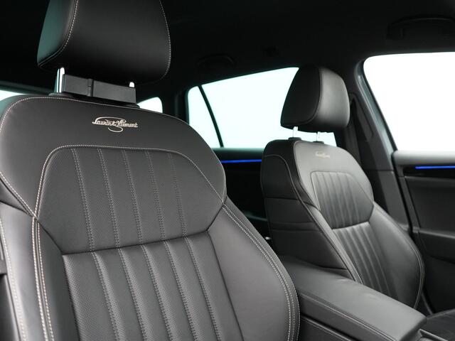 Skoda SUPERB Combi 1.4 TSI iV Laurin & Klement PHEV 218pk Dealer O.H. | Adaptive Cruise | 360 Camera | Canton Audio | Lederen Comfortzetels Memory & Massage & Ventilatie | Sfeerverlichting | Stoelen & Stuur Verwarmd | Apple Carplay | Blis | Keyless | Plug In Hybrid
