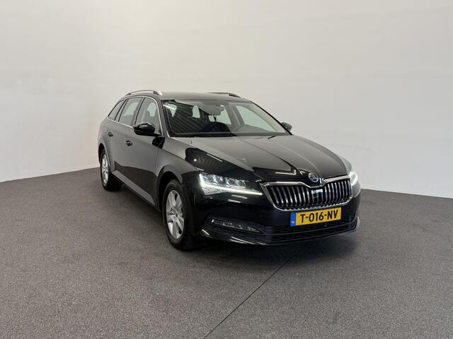 Skoda SUPERB Combi 1.5 TSI ACT Business Edition Airco ECC Navi Carplay Virtual Cockpit Full LED PDC A Keyless Go Cruise Control Privacy Glass