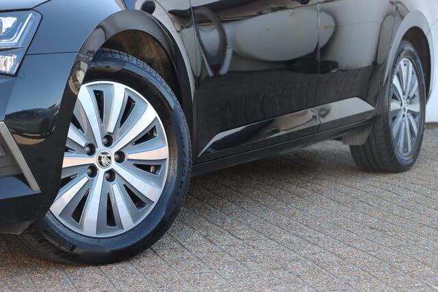 Skoda SUPERB Combi 1.4 eHybrid Style 218pk DSG6 | SOH 93,1% | Memory | Stoel- en Stuurverwarming | Verwarmde achterbank