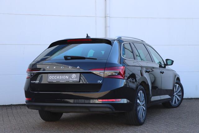Skoda SUPERB Combi 1.4 eHybrid Style 218pk DSG6 | SOH 93,1% | Memory | Stoel- en Stuurverwarming | Verwarmde achterbank