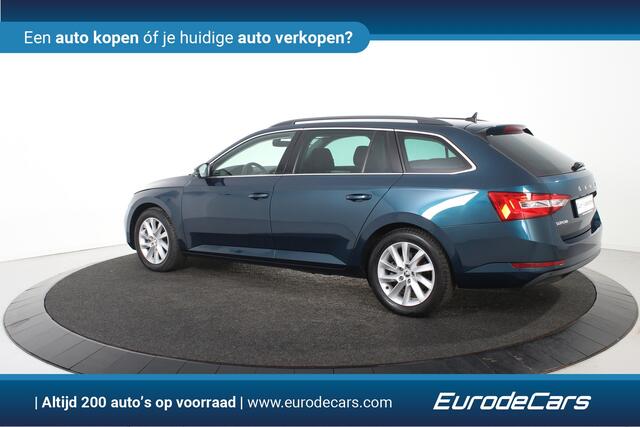 Skoda SUPERB Combi 1.4 TSI iV *1ste Eigenaar*Navigatie*Stoelverwarming*Camera*Carplay*
