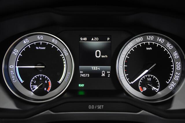 Skoda SUPERB Combi 1.4 TSI iV *1ste Eigenaar*Navigatie*Stoelverwarming*Camera*Carplay*