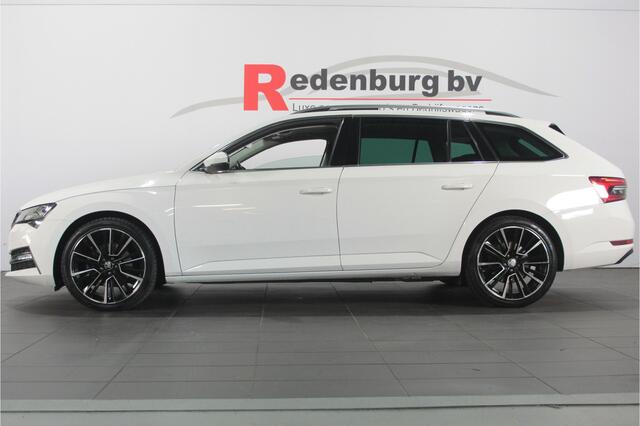 Skoda SUPERB Combi 1.4 TSI iV Business Edition Plus - Pano / Camera / Carplay