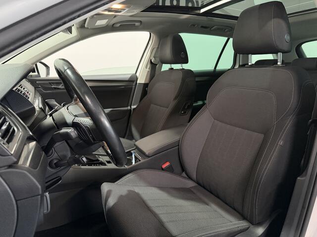 Skoda SUPERB Combi 1.4 TSI iV Business Edition Plus - Pano / Camera / Carplay