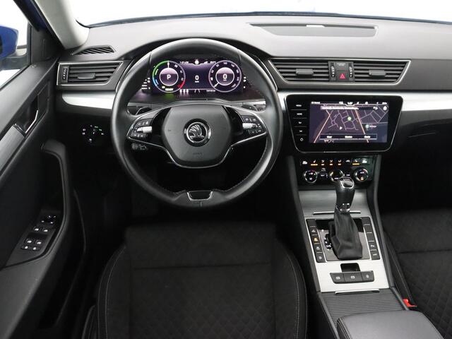 Skoda SUPERB 1.4 TSI iV Business Edition | SOH 90,7% | Stoelverwarming | Virtual Cockpit | Adaptive cruise | Camera | Carplay | Navigatie | Full LED | Parkeerhulp | PHEV | Plug In