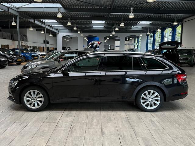 Skoda SUPERB Combi 1.4 TSI iV 218pk Business Edition Plus | Trekhaak | Memory Seat | Camera | Voorruit/Stoel/Stuur verwarmd | Adapt. Cruise | Elektr. achterklep |