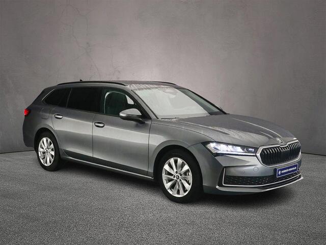 Skoda SUPERB Combi Edition 1.5 TSI PHEV 204pk DSG Automaat Trekhaak, Adaptive cruise control, Navigatie, Achteruitrijcamera, Parkeersensoren, LED koplampen