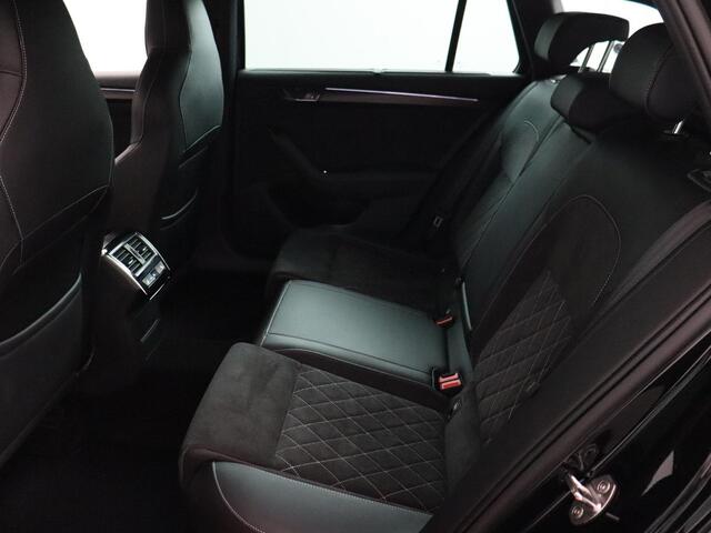 Skoda SUPERB Combi 1.4 TSI iV Sportline Business | ACC | Virtual Cockpit | Standkachel | Winterpakket!