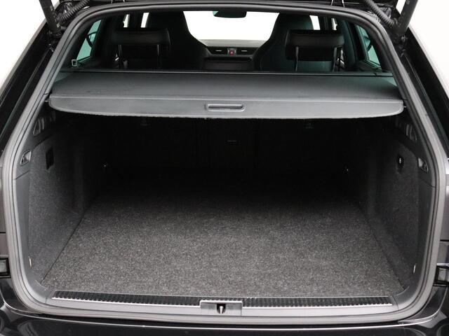 Skoda SUPERB Combi 1.4 TSI iV Sportline Business | ACC | Virtual Cockpit | Standkachel | Winterpakket!