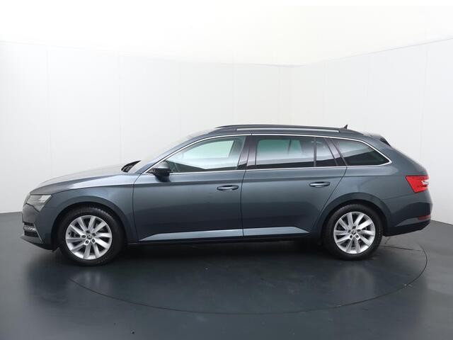 Skoda SUPERB Combi 1.4 TSI iV Business Edition | 218 PK | SoH 89% | Automaat | Achteruitrijcamera | Cruise control | Apple Carplay/Android Auto |