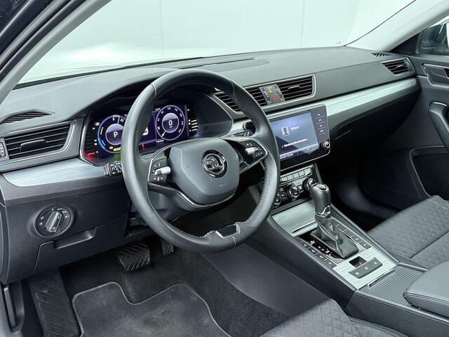 Skoda SUPERB Combi 1.4 TSI iV Business Edition | 218 PK | SoH 89% | Automaat | Achteruitrijcamera | Cruise control | Apple Carplay/Android Auto |