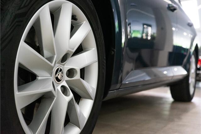 Skoda SUPERB Combi 1.5 TSI ACT Business Edition 150PK | NL AUTO+NAP | 1e Eigenaar | Carplay | Trekhaak | Garantie