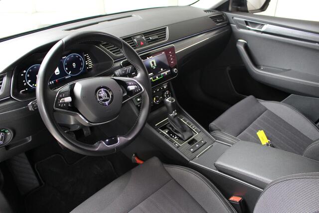 Skoda SUPERB Combi 1.5 TSI ACT Business Edition Plus E. achterklep | Navigatie | El. stoelverstelling + Geheugen | Keyless