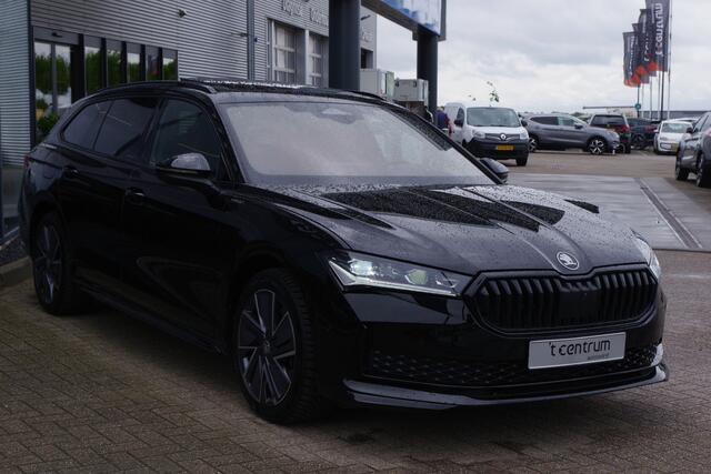 Skoda SUPERB Combi 1.5 TSI PHEV 204 PK Sportline, Panoramadak, Trekhaak, Head-Up Display