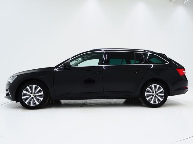 Skoda SUPERB Combi 1.4 TSI iV 218PK | Leder | Trekhaak | Memory | Virtual | Camera | Adaptive Cruise | Carplay