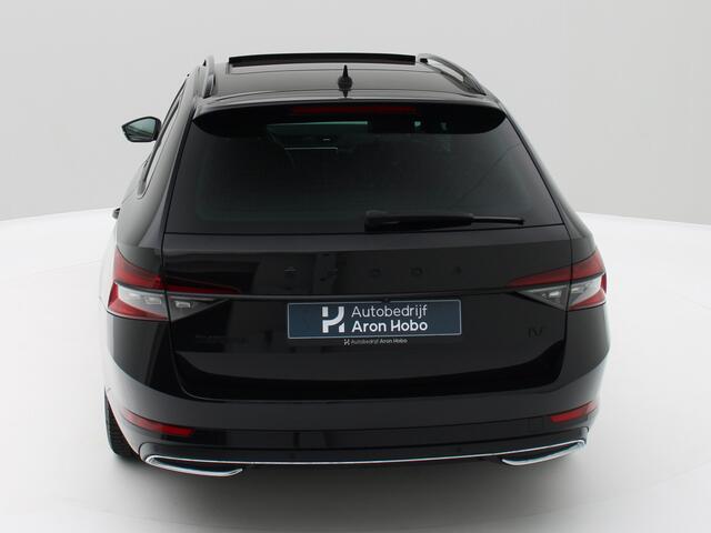Skoda SUPERB Combi 1.4 TSI iV Sportline Pano, Stoelventilatie, Memory, Trekhaak