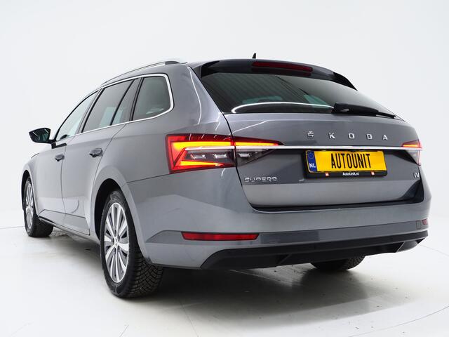 Skoda SUPERB Combi 1.4 TSI iV Style | Leder/Alcantara | Camera | Keyless | Memory | Virtual | Adaptive Cruise | Sfeerlicht