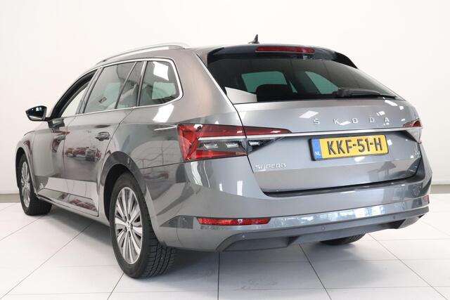 Skoda SUPERB Combi 1.4 TSI iV Business Edition Plus | Camera | SoH 100% | El. stoelen & achterklep | LED koplampen | Navigatie |
