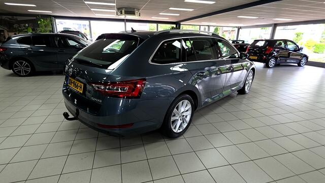 Skoda SUPERB Combi 1.5 TSI ACT Ambition Business Panodak / Trekhaak