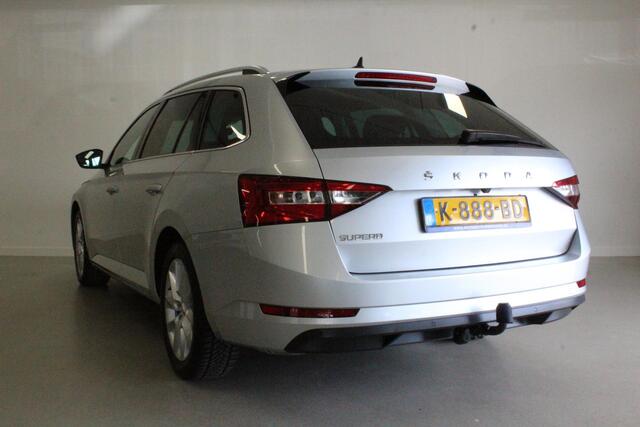 Skoda SUPERB Combi 1.5 TSI ACT Business Edition | TREKHAAK | CARPLAY | SFEER | ACC | BLINDSPOT | DAB | STOEL-VERW | LED |