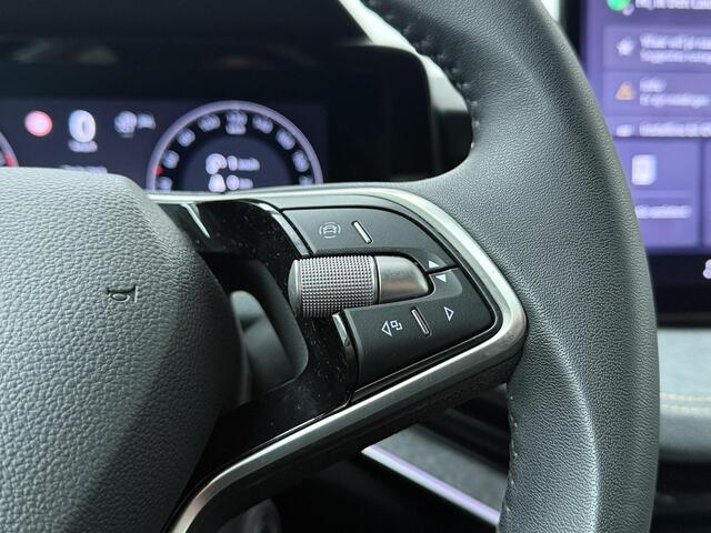 Skoda SUPERB First Edition 1.5 TSI | 150 PK | Automaat | Trekhaak wegklapbaar | Massagestoelen | Adaptive Cruise Control | 18'' Lichtmetalen velgen | Achteruitrijcamera |