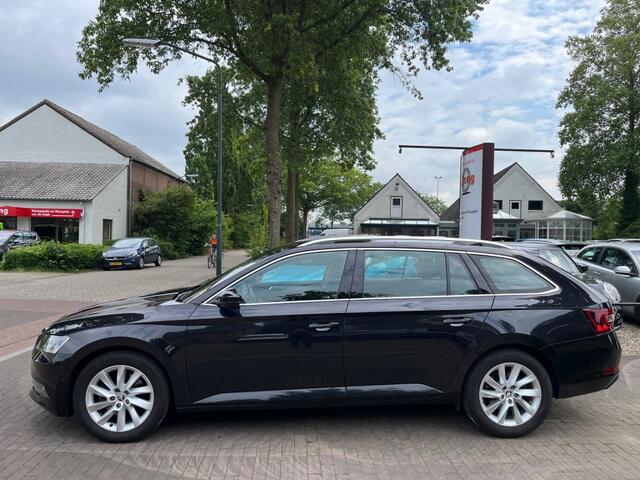 Skoda SUPERB COMBI 1.4 TSI ACT STYL BNS