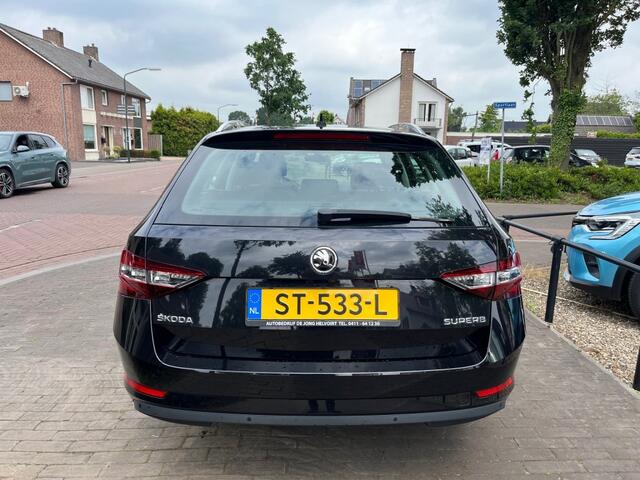 Skoda SUPERB COMBI 1.4 TSI ACT STYL BNS