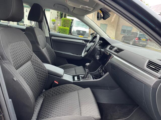 Skoda SUPERB COMBI 1.4 TSI ACT STYL BNS