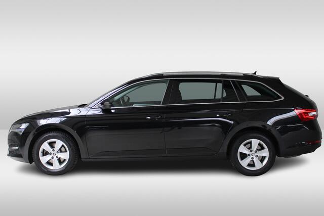 Skoda SUPERB Combi 1.5 TSI ACT Business Edition Navigatie | Trekhaak | El. stoelverstelling | Stoelverwarming