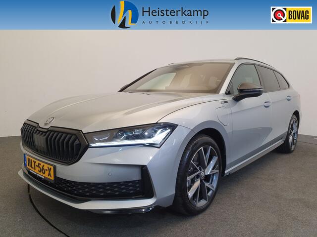 Skoda SUPERB Combi 1.5 TSI 204pk DSG/AUT PHEV Sportline Wegklapbare Trekhaak, Camera, Winterpakket