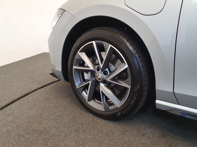 Skoda SUPERB Combi 1.5 TSI 204pk DSG/AUT PHEV Sportline Wegklapbare Trekhaak, Camera, Winterpakket