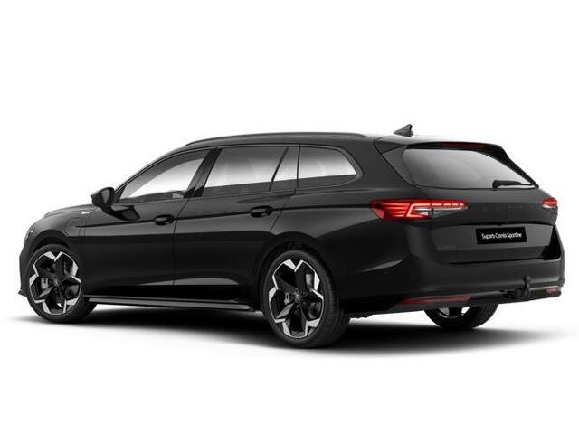 Skoda SUPERB Combi Sportline Business 1.5 TSI PHEV 204 PK | Panoramadak | Head-up Display | Canton Audio | 360 camera | voor- en achterstoelen verwarmbaar