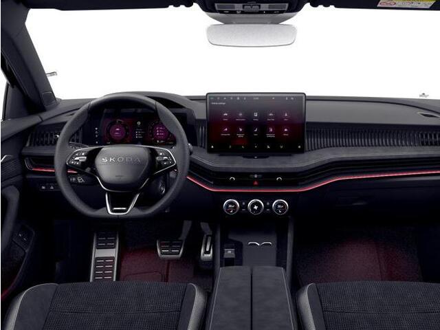 Skoda SUPERB Combi Sportline Business 1.5 TSI PHEV 204 PK | Panoramadak | Head-up Display | Canton Audio | 360 camera | voor- en achterstoelen verwarmbaar