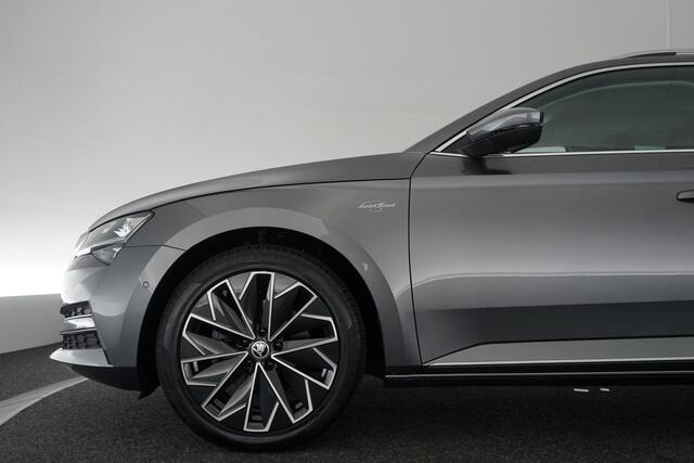Skoda SUPERB Combi 1.4 TSI iV Laurin & Klement