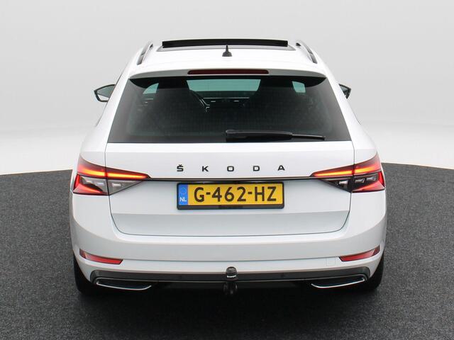 Skoda SUPERB Combi 1.5 TSi ACT 150 Pk Automaat Sportline Business | Trekhaak | Stoelverwarming | Panorama dak | Camera | Canton Audio | Alcantara | CarPlay | 18 Inch