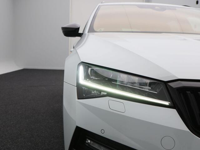 Skoda SUPERB Combi 1.5 TSi ACT 150 Pk Automaat Sportline Business | Trekhaak | Stoelverwarming | Panorama dak | Camera | Canton Audio | Alcantara | CarPlay | 18 Inch