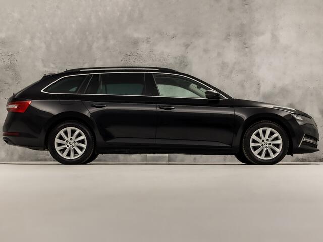 Skoda SUPERB Combi 1.4 TSI iV Sport 218Pk Automaat (VIRTUAL COCKPIT, APPLE CARPLAY, GROOT NAVI, MEMORY SEAT, LEDER/ALCANTARA, CAMERA, STOELVERWARMING, ADAPTIVE CRUISE, ELEK ACHTERKLEP, NIEUWSTAAT)
