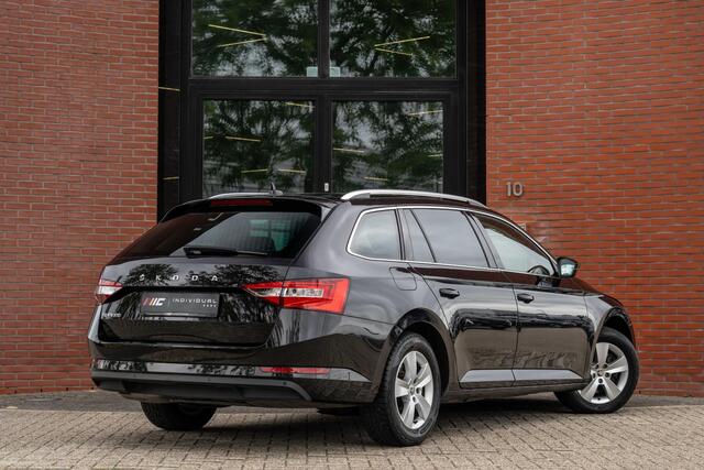 Skoda SUPERB Combi 1.5 TSI ACT Business Edition Trekhaak Orig NL Auto