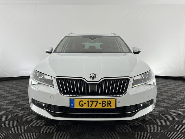 Skoda SUPERB Combi 1.5 TSI ACT Style Business (INCL-BTW) Aut. *LEATHER-MICROFIBRE | XENON | CANTON-AUDIO | MEMORY-PACK | NAVI-FULLMAP | CAMERA | KEYLESS | HEATED-COMFORTSEATS | PRIVACY-GLASS | SHIFTPADDLES | ECC | PDC | CRUISE | 18''ALU*
