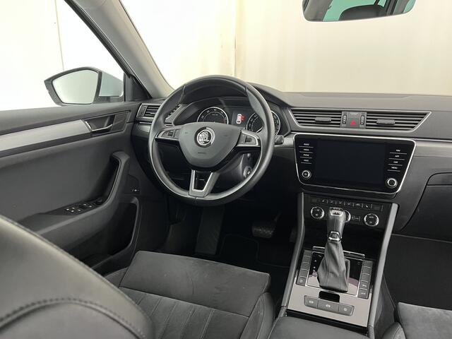 Skoda SUPERB Combi 1.5 TSI ACT Style Business (INCL-BTW) Aut. *LEATHER-MICROFIBRE | XENON | CANTON-AUDIO | MEMORY-PACK | NAVI-FULLMAP | CAMERA | KEYLESS | HEATED-COMFORTSEATS | PRIVACY-GLASS | SHIFTPADDLES | ECC | PDC | CRUISE | 18''ALU*