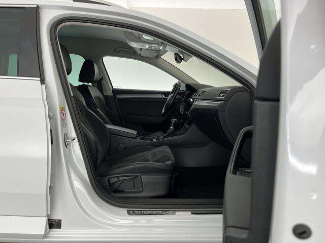 Skoda SUPERB Combi 1.5 TSI ACT Style Business (INCL-BTW) Aut. *LEATHER-MICROFIBRE | XENON | CANTON-AUDIO | MEMORY-PACK | NAVI-FULLMAP | CAMERA | KEYLESS | HEATED-COMFORTSEATS | PRIVACY-GLASS | SHIFTPADDLES | ECC | PDC | CRUISE | 18''ALU*
