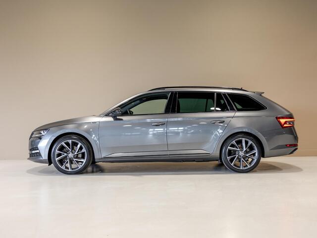 Skoda SUPERB Combi 1.4 TSI iV Sportline Business / 218pk / Trekhaak / Stoel en stuur verwarming /
