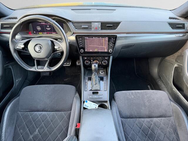 Skoda SUPERB Combi 1.4 TSI iV Sportline Business RS Interieur, Crystal Led, Memory, Camera, Elek Trekhaak, Canton Audio,